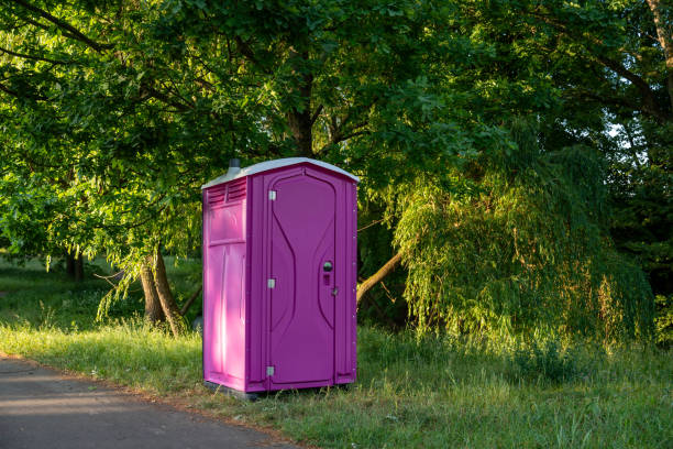 Portable bathroom rental in White Plains, NC